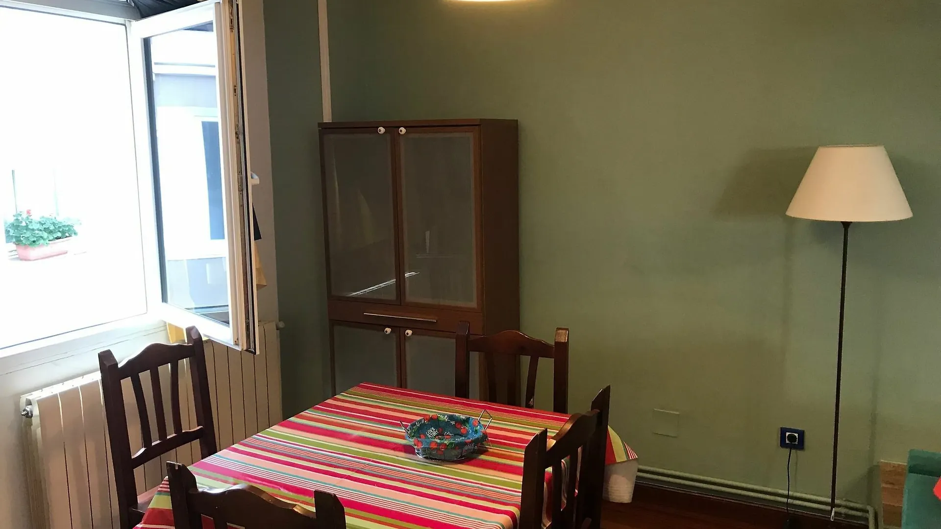 Apartamentos Vintage Menendez Pelayo Santander Apartment